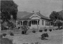 Monroe Cottage at 225 Monroe Place